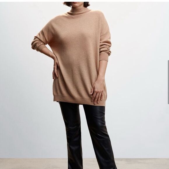 MNG by mango Perkins 100% Wool Turtleneck Slit Sweater Oversized- Size Medium - Picture 1 of 9